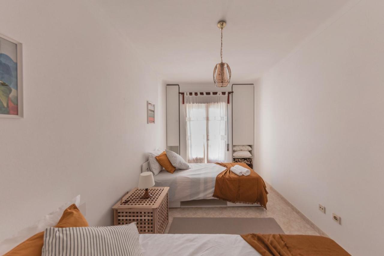 Zambujeira Do Mar 4-Bed House Perfect For Families & Friends Apartment Exterior photo